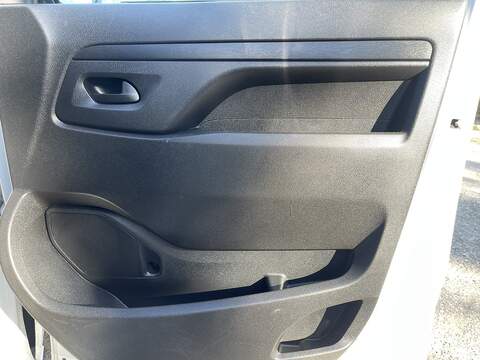 Citroen Dispatch 2.0 BlueHDi 1400 Enterprise Edition M FWD 2 Euro 6 (s/s) 6dr - U613