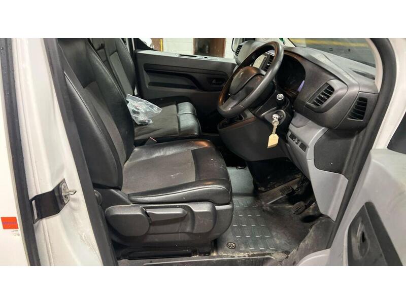 Peugeot Expert 1.5 BlueHDi 1200 Professional Long Panel Van LWB Euro 6 (s/s) 6dr - U615