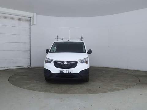 Vauxhall Combo 1.5 Turbo D 2300 Edition L2 H1 Euro 6 4dr - U618