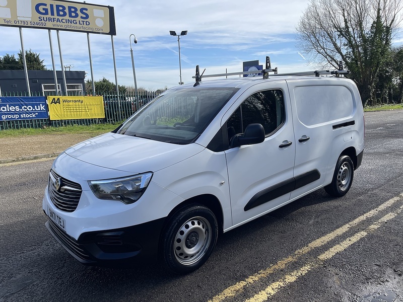 Vauxhall Combo 1.5 Turbo D 2300 Edition L2 H1 Euro 6 4dr - U618