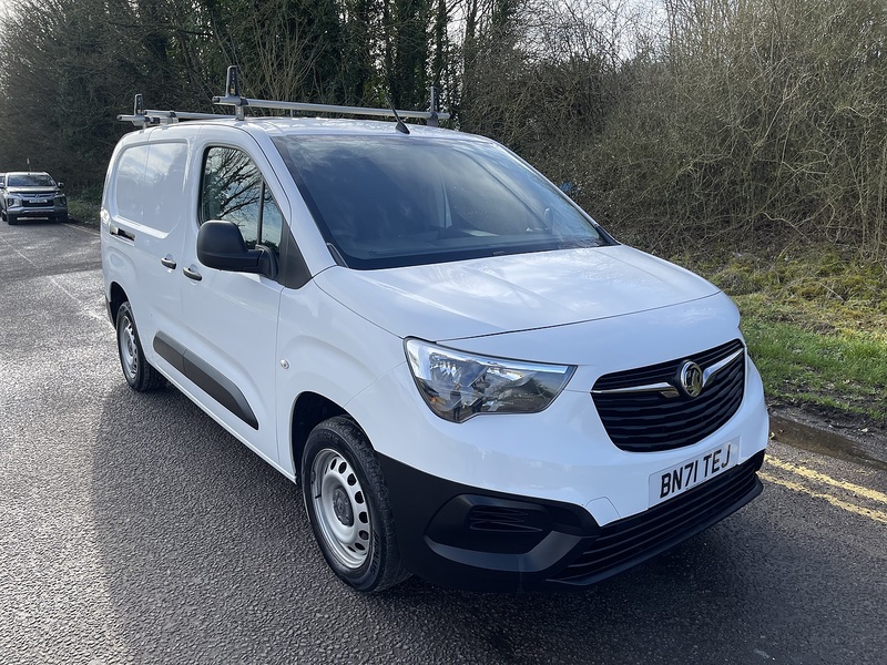 Vauxhall Combo 1.5 Turbo D 2300 Edition L2 H1 Euro 6 4dr - U618