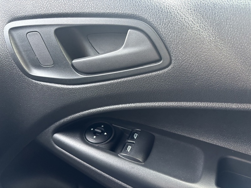 Ford Transit Connect TDCi 200 Trend - U619