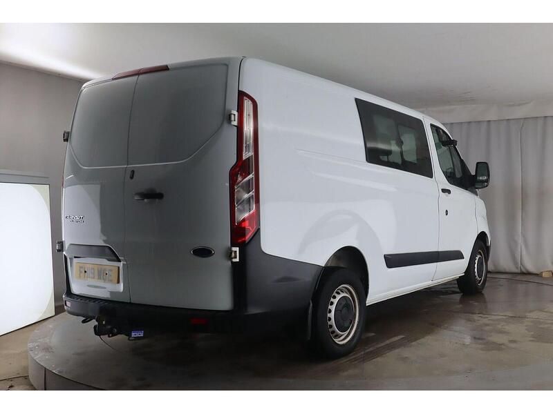 Ford Transit Custom 2.0 300 EcoBlue Crew Van L1 H1 Euro 6 5dr (6 Seat) - U620