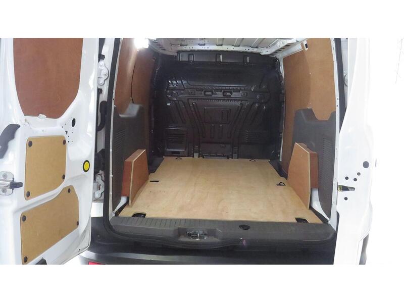 Ford Transit Connect 1.5 250 EcoBlue Limited Auto L2 Euro 6 (s/s) 5dr - U622