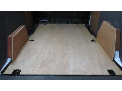 Ford Transit Connect 1.5 250 EcoBlue Limited Auto L2 Euro 6 (s/s) 5dr - U622