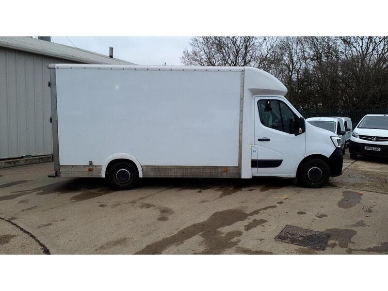 Renault Master 2.3 dCi ENERGY 35 Business LoLoader Luton 2dr Diesel Manual FWD LWB Euro 6 (s/s) (145 bhp) - U626