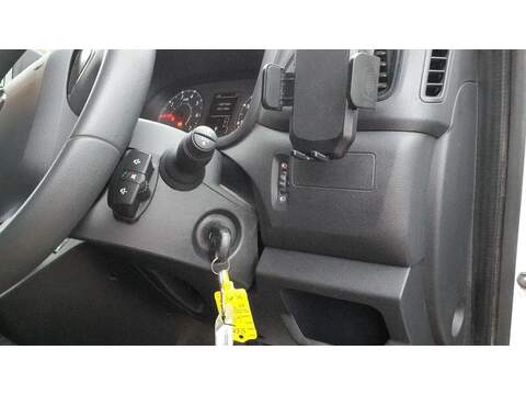 Renault Master 2.3 dCi ENERGY 35 Business LoLoader Luton 2dr Diesel Manual FWD LWB Euro 6 (s/s) (145 bhp) - U626