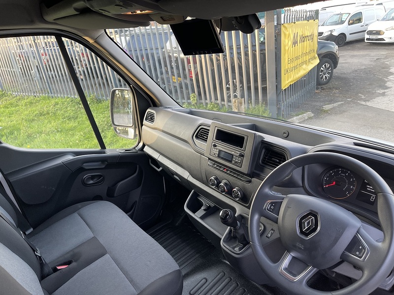 Renault Master 2.3 dCi ENERGY 35 Business LoLoader Luton 2dr Diesel Manual FWD LWB Euro 6 (s/s) (145 bhp) - U626