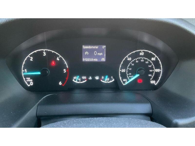 Ford Transit 2.0 350 EcoBlue Leader Luton 3dr Diesel Manual RWD L4 Euro 6 (s/s) (130 ps) - U629
