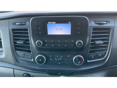 Ford Transit 2.0 350 EcoBlue Leader Luton 3dr Diesel Manual RWD L4 Euro 6 (s/s) (130 ps) - U629