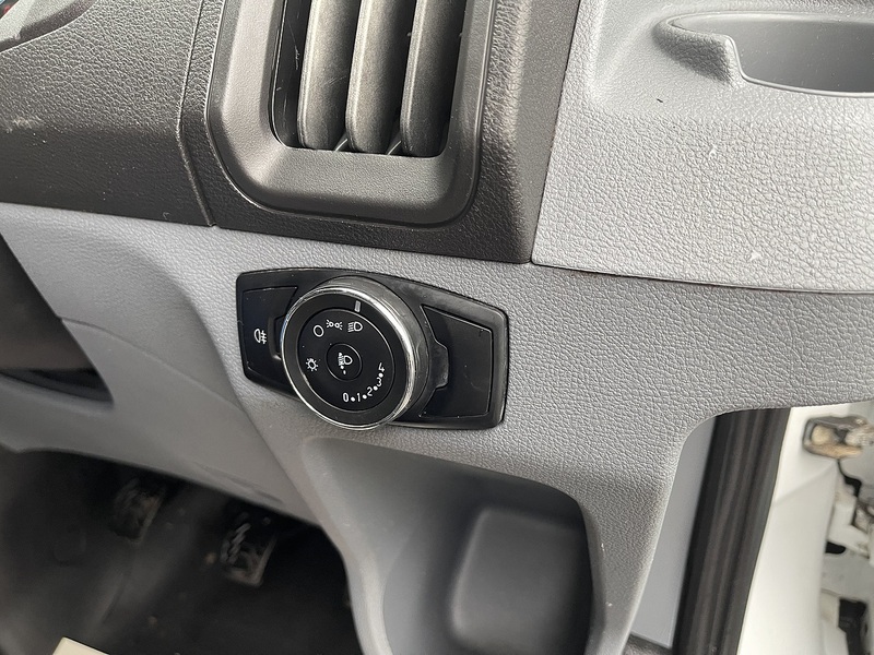 Ford Transit Transit Panel Van 1 Manual Diesel - U632