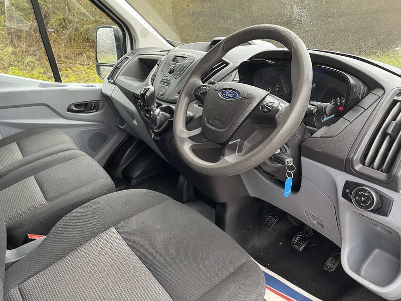Ford Transit Transit Panel Van 1 Manual Diesel - U632