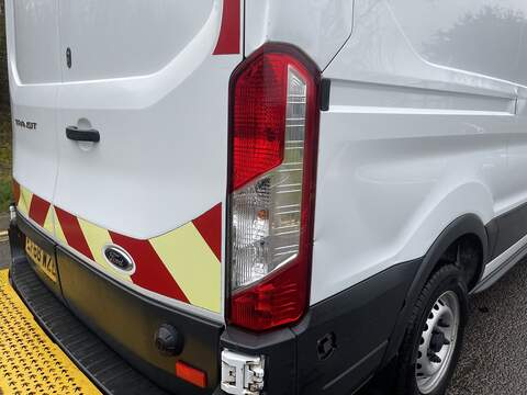 Ford Transit 2.0 350 EcoBlue FWD L2 H3 Euro 6 5dr - U633