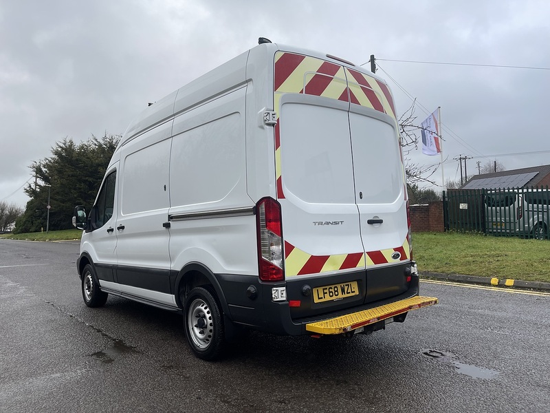 Ford Transit 2.0 350 EcoBlue FWD L2 H3 Euro 6 5dr - U633