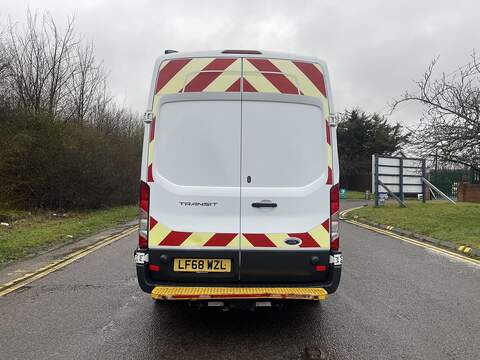 Ford Transit 2.0 350 EcoBlue FWD L2 H3 Euro 6 5dr - U633