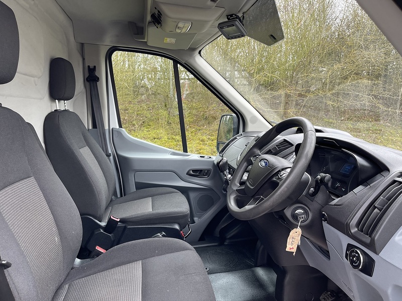 Ford Transit 2.0 350 EcoBlue FWD L2 H3 Euro 6 5dr - U636