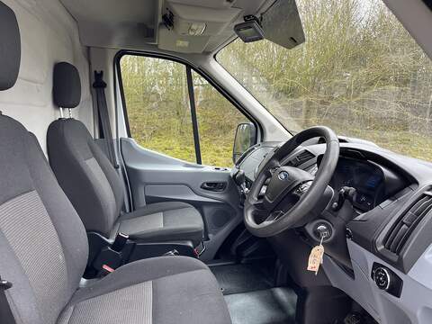 Ford Transit 2.0 350 EcoBlue FWD L2 H3 Euro 6 5dr - U636