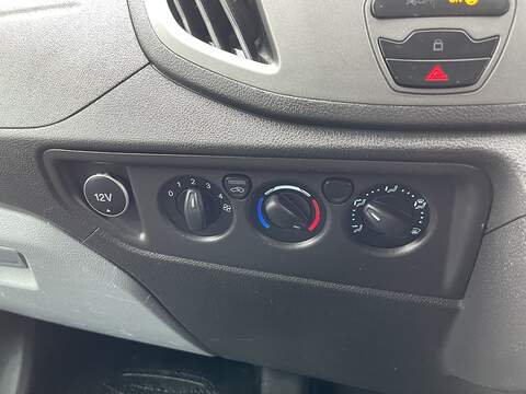 Ford Transit 2.0 350 EcoBlue FWD L2 H3 Euro 6 5dr - U636