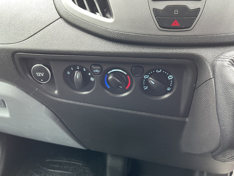 Ford Transit 2.0 350 EcoBlue FWD L2 H3 Euro 6 5dr - U636