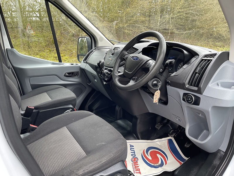 Ford Transit 2.0 350 EcoBlue FWD L2 H3 Euro 6 5dr - U636