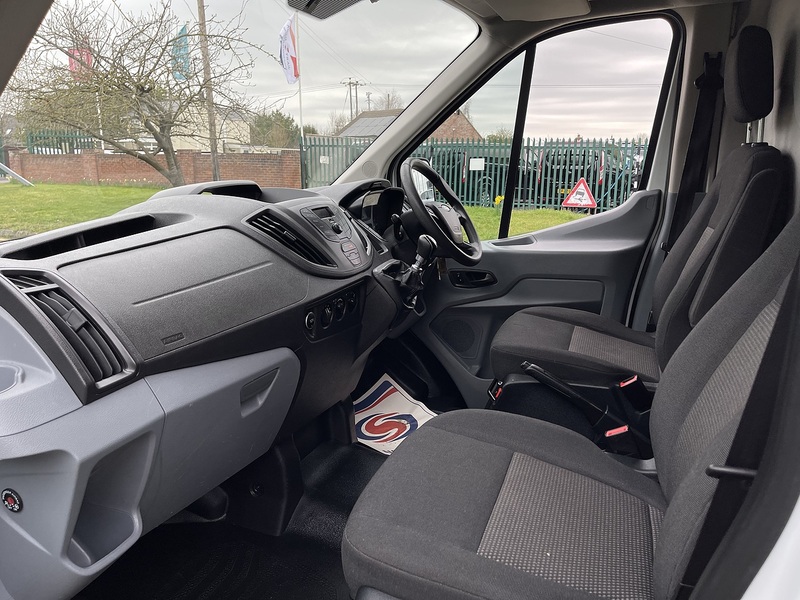 Ford Transit 2.0 350 EcoBlue FWD L2 H3 Euro 6 5dr - U636