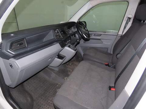 Volkswagen Transporter Transporter Startline Panel Van 1 Manual Diesel - U640