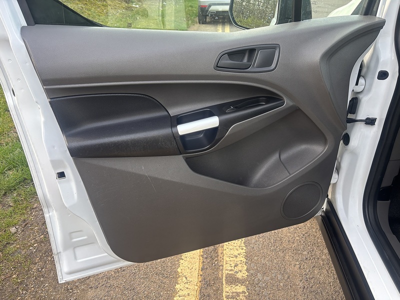 Ford Transit Connect 1.5 240 EcoBlue Trend Auto L2 Euro 6 (s/s) 5dr - U645