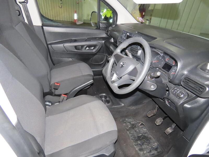Vauxhall Combo 1.6 Turbo D 2300 Edition L1 H1 Euro 6 (s/s) 4dr - U646