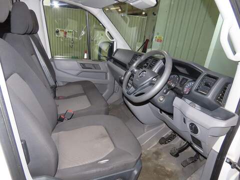 Volkswagen Crafter 2.0 TDI CR35 Trendline FWD LWB High Roof Euro 6 (s/s) 5dr - U648