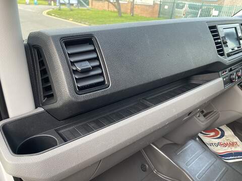 Volkswagen Crafter Crafter Trendline Panel Van 1 Manual Diesel - U648