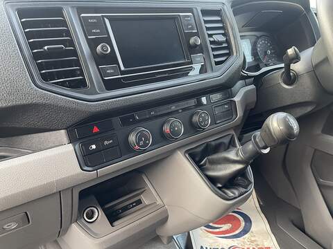 Volkswagen Crafter Crafter Trendline Panel Van 1 Manual Diesel - U648