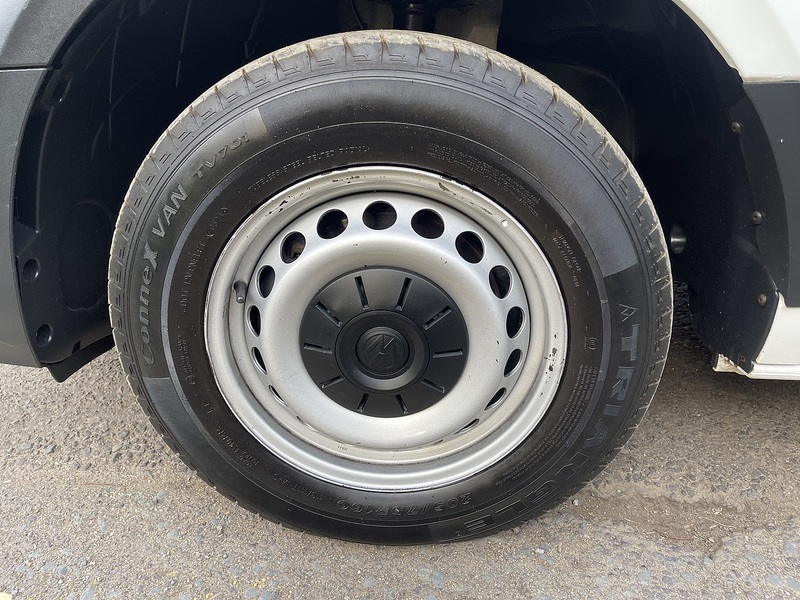 Volkswagen Crafter Crafter Trendline Panel Van 1 Manual Diesel - U648