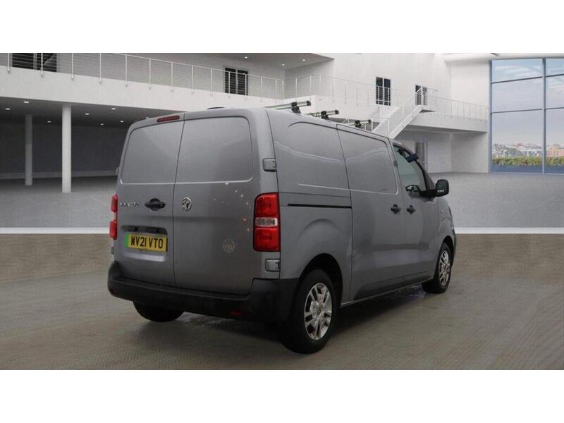 Vauxhall Vivaro Electric 3100 50kWh Dynamic Auto L1 H1 5dr - U650