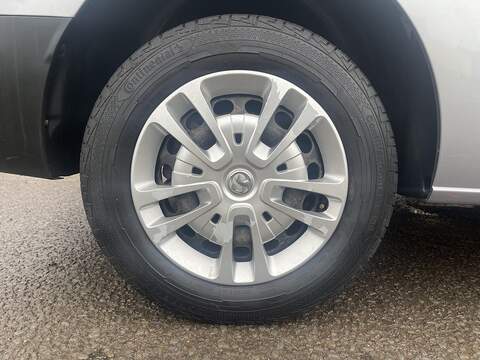 Vauxhall Vivaro Electric 3100 50kWh Dynamic Auto L1 H1 5dr - U650