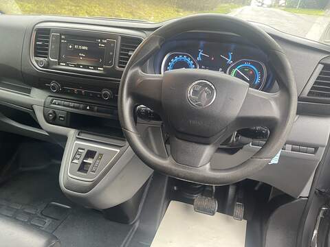Vauxhall Vivaro Electric 3100 50kWh Dynamic Auto L1 H1 5dr - U650