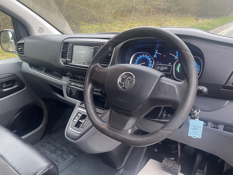 Vauxhall Vivaro Electric 3100 50kWh Dynamic Auto L1 H1 5dr - U650
