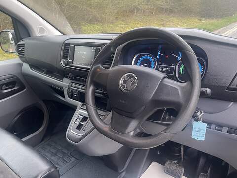 Vauxhall Vivaro Electric 3100 50kWh Dynamic Auto L1 H1 5dr - U650