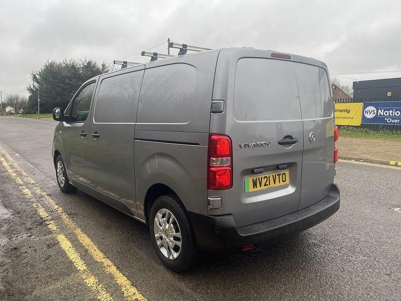 Vauxhall Vivaro Electric 3100 50kWh Dynamic Auto L1 H1 5dr - U650