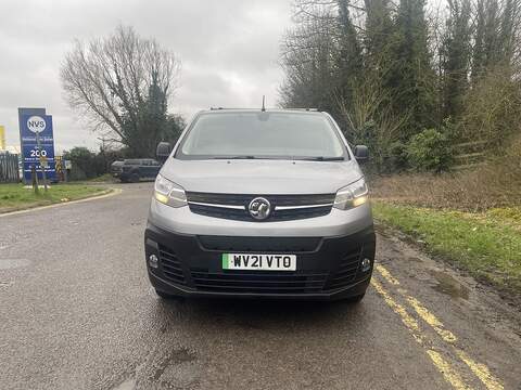 Vauxhall Vivaro Electric 3100 50kWh Dynamic Auto L1 H1 5dr - U650