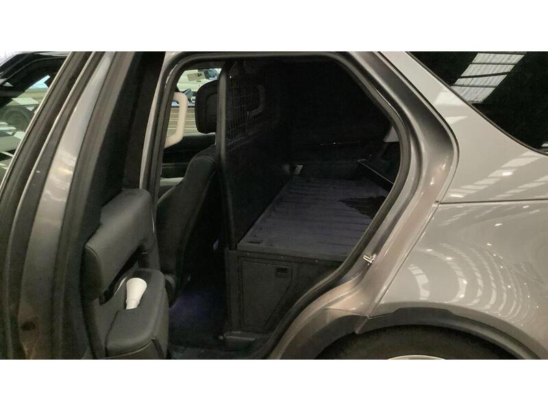 Land Rover Discovery 3.0 D300 MHEV SE Auto 4WD Euro 6 (s/s) 5dr - U651