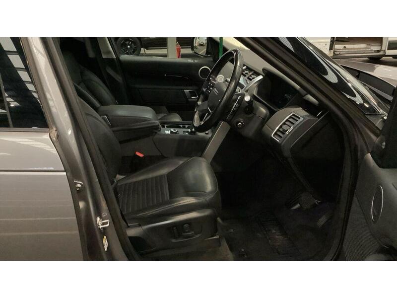 Land Rover Discovery 3.0 D300 MHEV SE Auto 4WD Euro 6 (s/s) 5dr - U651