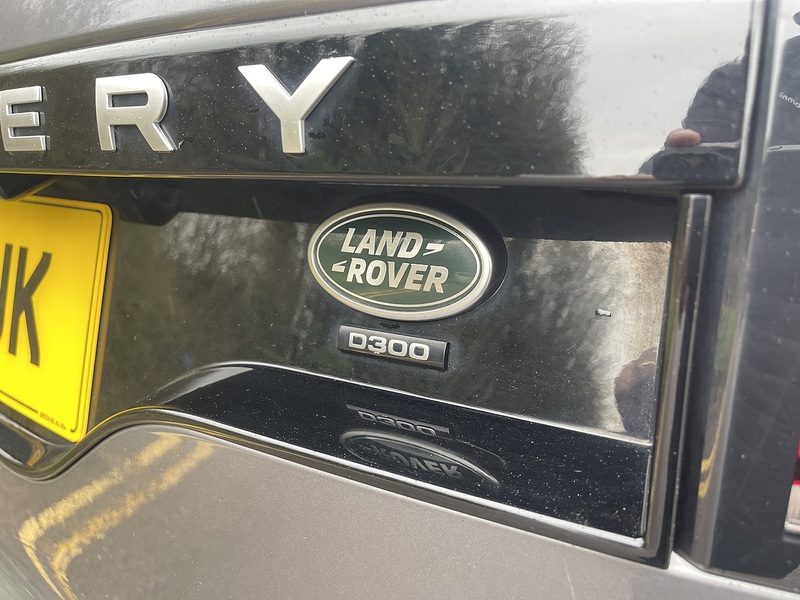 Land Rover Discovery 3.0 D300 MHEV SE Auto 4WD Euro 6 (s/s) 5dr - U651