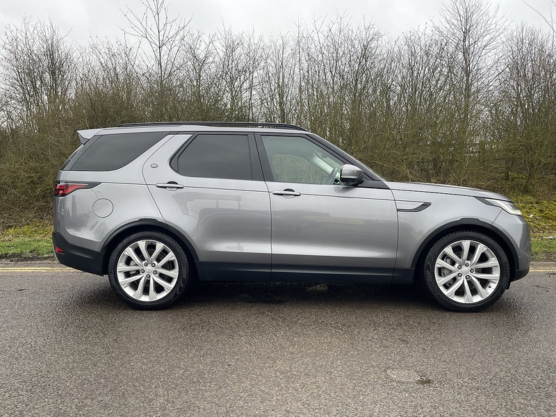 Land Rover Discovery 3.0 D300 MHEV SE Auto 4WD Euro 6 (s/s) 5dr - U651