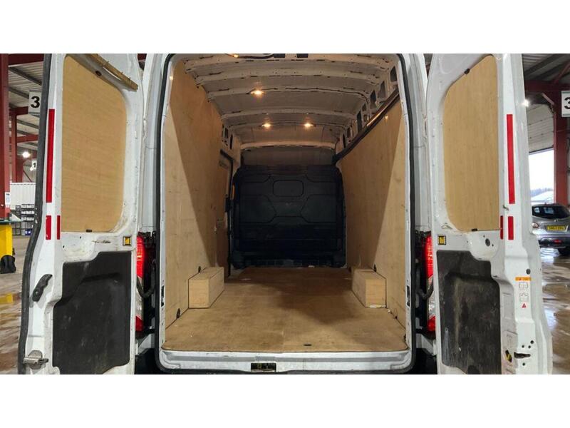Ford Transit 2.0 350 EcoBlue Leader RWD L4 H3 Euro 6 (s/s) 5dr - U654