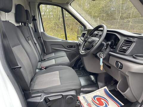 Ford Transit 2.0 350 EcoBlue Leader RWD L4 H3 Euro 6 (s/s) 5dr - U654