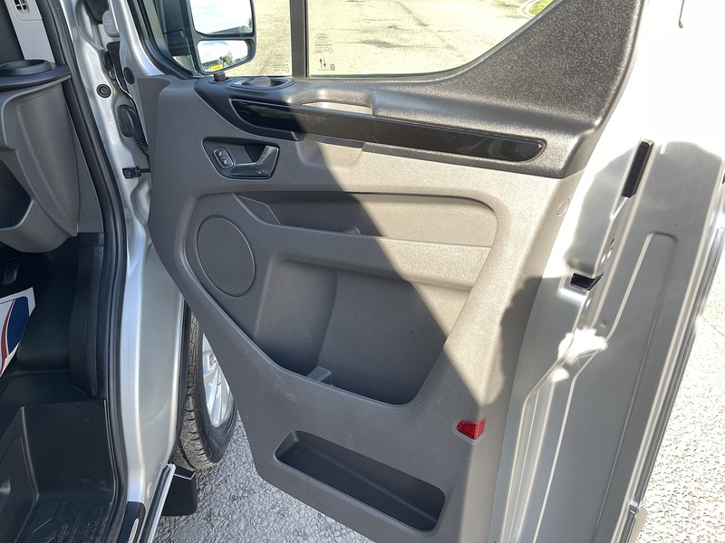 Ford Transit Custom 2.0 300 EcoBlue Limited L1 H1 Euro 6 (s/s) 5dr - U656