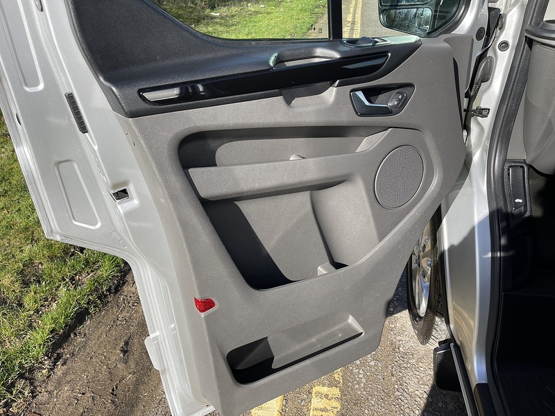 Ford Transit Custom 2.0 300 EcoBlue Limited L1 H1 Euro 6 (s/s) 5dr - U656