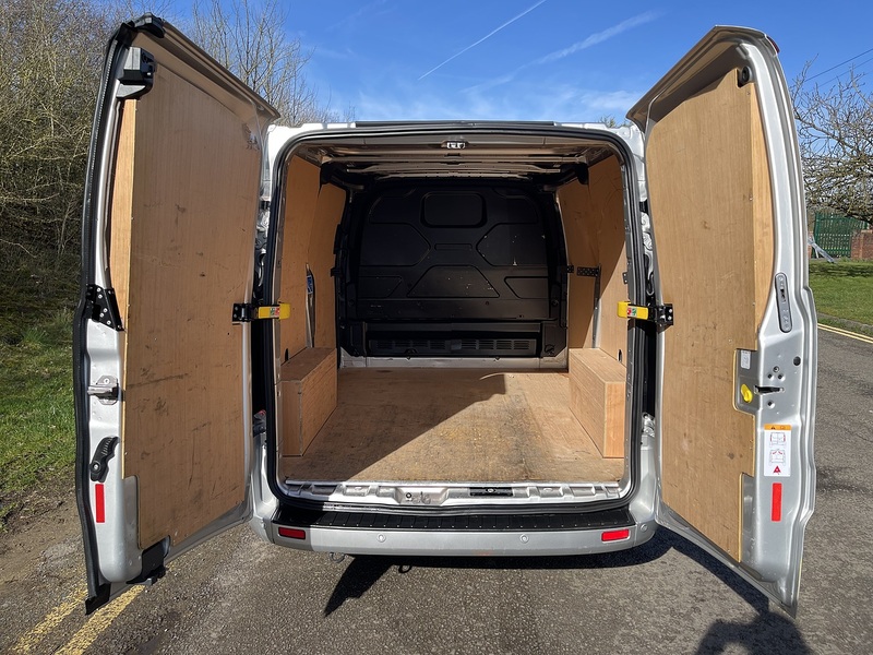 Ford Transit Custom 2.0 300 EcoBlue Limited L1 H1 Euro 6 (s/s) 5dr - U656