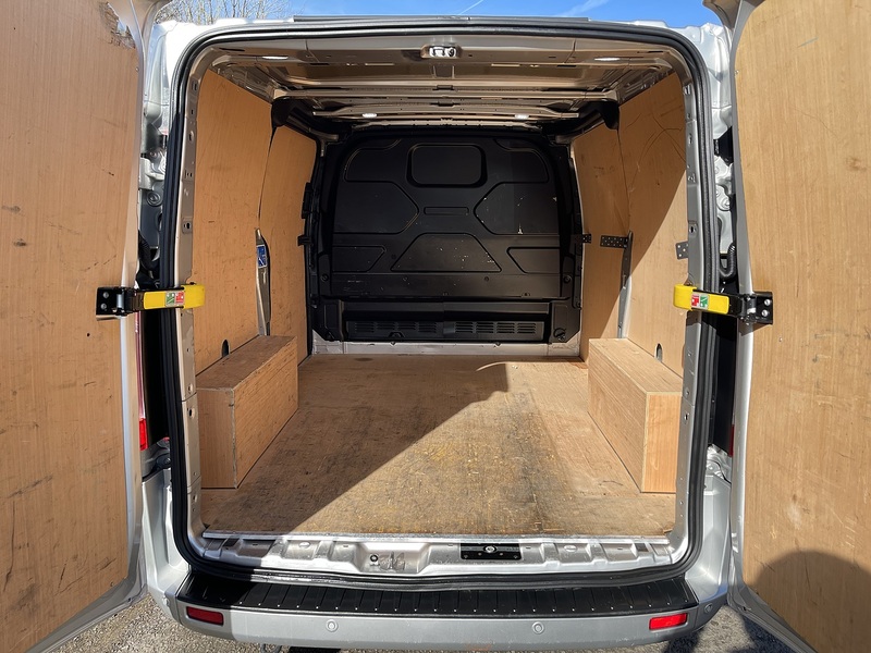 Ford Transit Custom 2.0 300 EcoBlue Limited L1 H1 Euro 6 (s/s) 5dr - U656