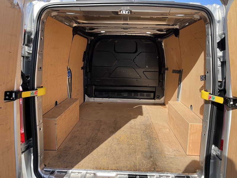 Ford Transit Custom 2.0 300 EcoBlue Limited L1 H1 Euro 6 (s/s) 5dr - U656